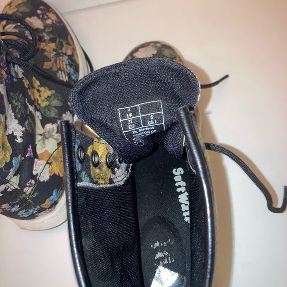 Barely Used Canvas Floral Doc Martens Size 6 - Picture 4 of 5